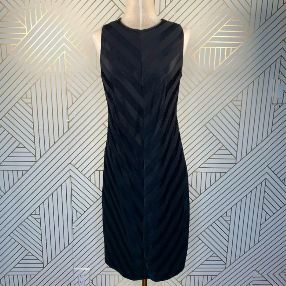 J. Mclaughlin Black Diagonal Stripe Chevron Dress Sleeveless Pencil Size 2